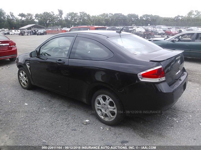 1FAHP33N68W210608 - 2008 FORD FOCUS SE/SEL/SES BLACK photo 3