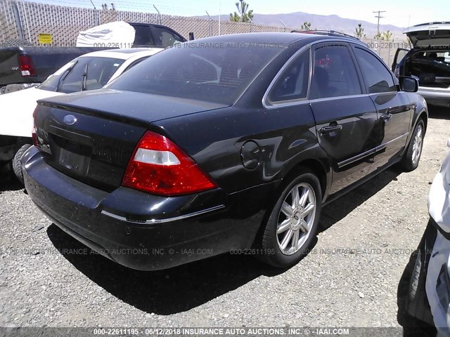 1FAFP281X5G201052 - 2005 FORD FIVE HUNDRED LIMITED BLACK photo 4