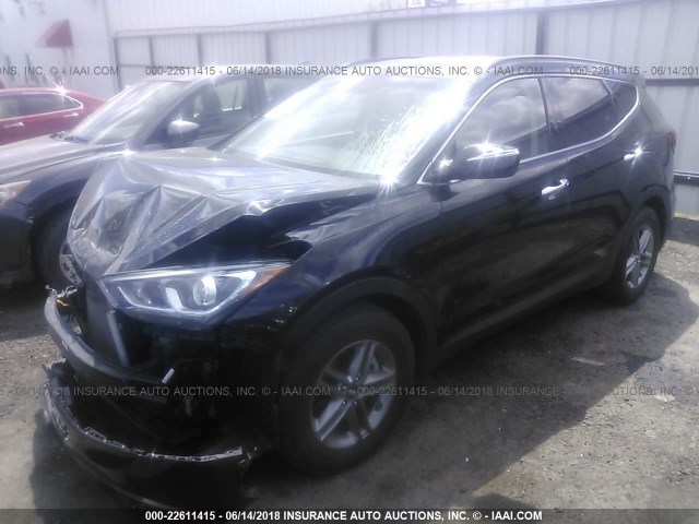 5NMZUDLB4HH007982 - 2017 HYUNDAI SANTA FE SPORT  BLACK photo 2