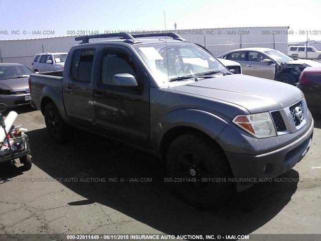 1N6AD07U95C419257 - 2005 NISSAN FRONTIER CREW CAB LE/SE/OFF ROAD GRAY photo 1