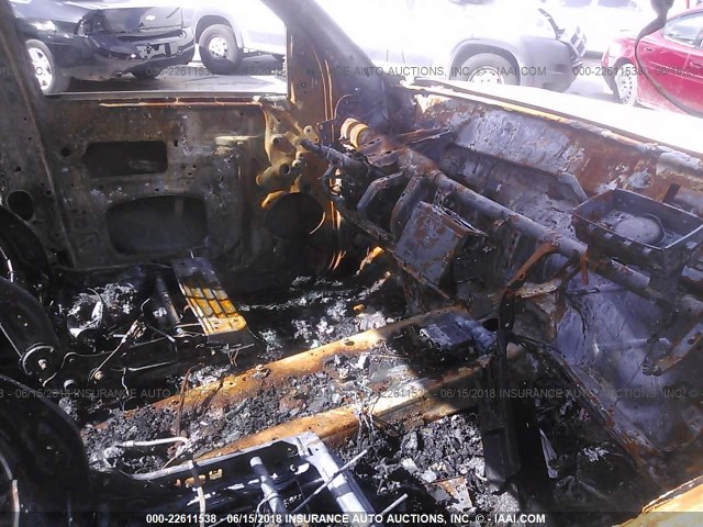 5TFRW5F16HX222760 - 2017 TOYOTA TUNDRA DOUBLE CAB SR/SR5 BLACK photo 5