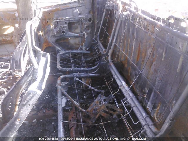 5TFRW5F16HX222760 - 2017 TOYOTA TUNDRA DOUBLE CAB SR/SR5 BLACK photo 8