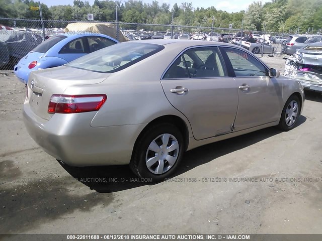 4T1BE46K77U107832 - 2007 TOYOTA CAMRY NEW GENERAT CE/LE/XLE/SE TAN photo 4