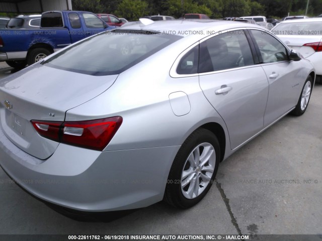 1G1ZD5ST1JF145605 - 2018 CHEVROLET MALIBU LT SILVER photo 4