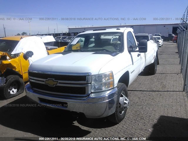 1GC4KZC84EF147511 - 2014 CHEVROLET SILVERADO K3500 Unknown photo 2