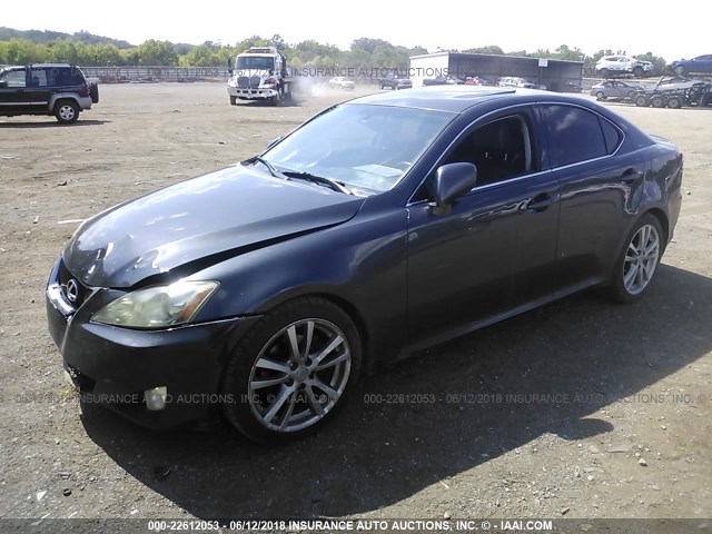 JTHBK262175049288 - 2007 LEXUS IS 250 GRAY photo 2