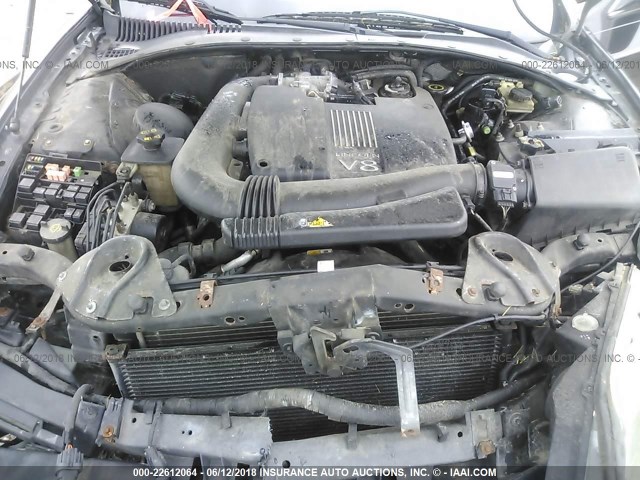 1LNHM87A8YY842033 - 2000 LINCOLN LS BLACK photo 10
