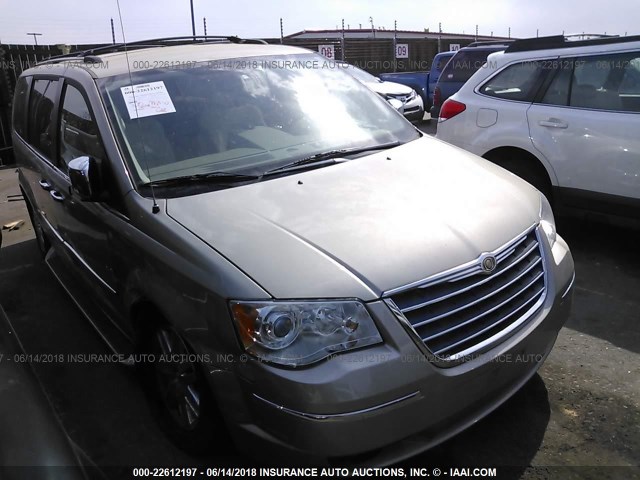 2A8HR64X29R653055 - 2009 CHRYSLER TOWN & COUNTRY LIMITED TAN photo 1