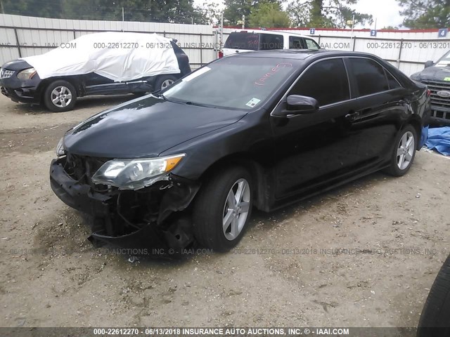 4T1BF1FK8CU127920 - 2012 TOYOTA CAMRY SE/LE/XLE BLACK photo 2