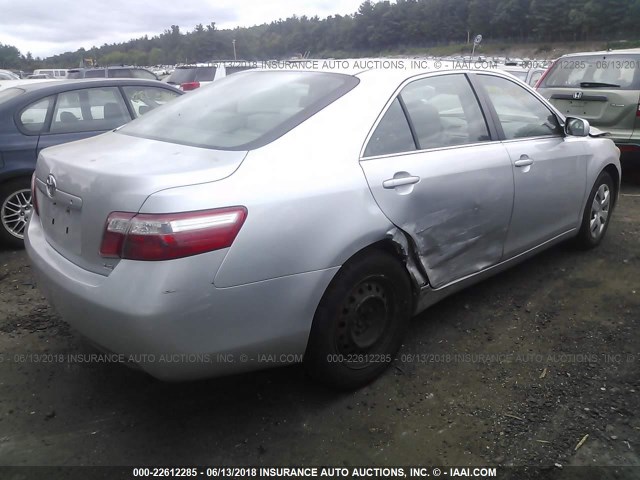 4T1BE46K88U232873 - 2008 TOYOTA CAMRY CE/LE/XLE/SE SILVER photo 4
