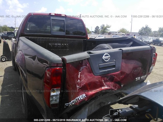 1N6AD06W88C415546 - 2008 NISSAN FRONTIER KING CAB LE/SE/OFF ROAD BURGUNDY photo 6