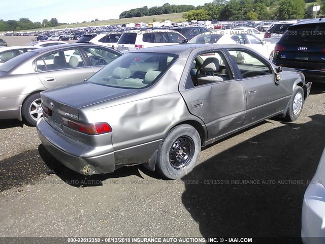 4T1BG22K1XU397201 - 1999 TOYOTA CAMRY CE/LE/XLE 米色 照片 4