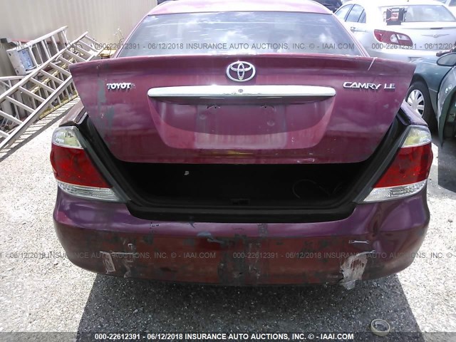4T1BE32K95U053589 - 2005 TOYOTA CAMRY LE/XLE/SE წითელი ფოტო 6