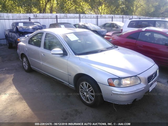 YV1RS612352476169 - 2005 VOLVO S60 Plata foto 1