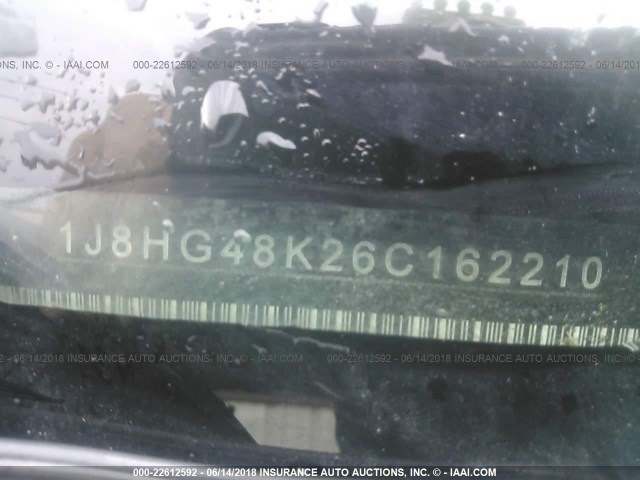 1J8HG48K26C162210 - 2006 JEEP COMMANDER BLACK photo 9