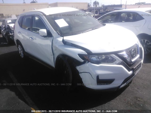 KNMAT2MT8HP592343 - 2017 NISSAN ROGUE S/SV WHITE photo 1