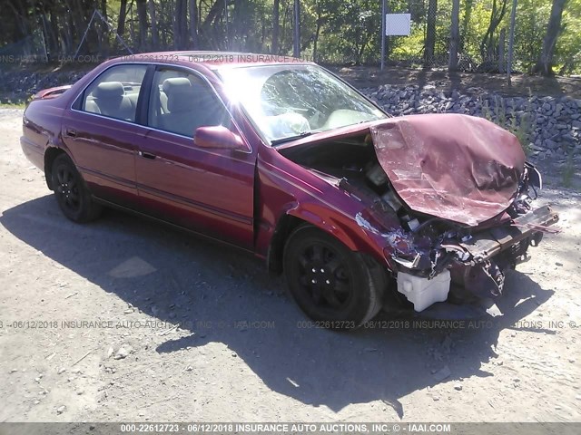 JT2BG22K2V0016828 - 1997 TOYOTA CAMRY LE/XLE RED photo 1