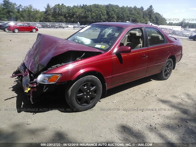 JT2BG22K2V0016828 - 1997 TOYOTA CAMRY LE/XLE RED photo 2