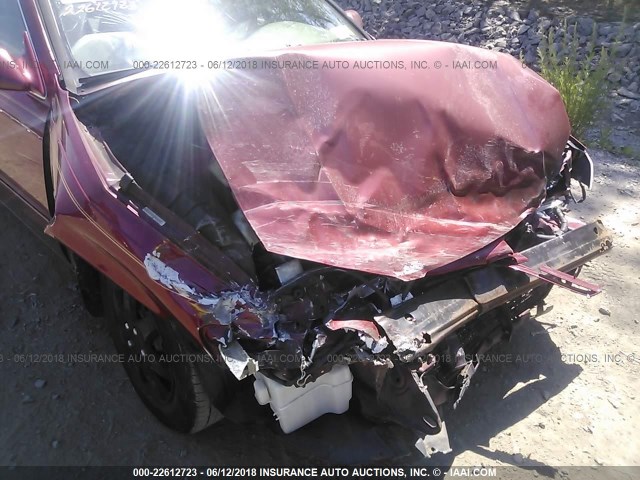 JT2BG22K2V0016828 - 1997 TOYOTA CAMRY LE/XLE RED photo 6