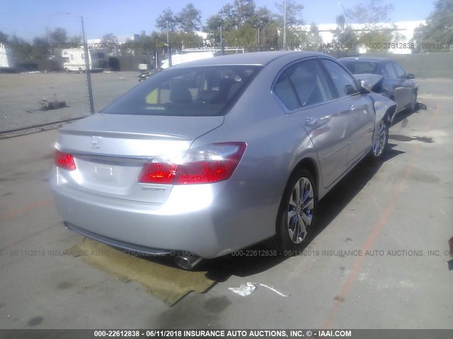 1HGCR2F53DA124377 - 2013 HONDA ACCORD SPORT 银色 照片 4