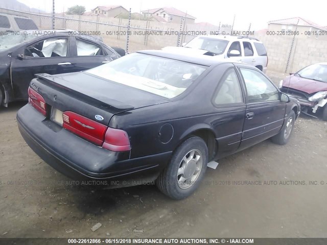 1FALP62W9VH134064 - 1997 FORD THUNDERBIRD LX BLACK photo 4