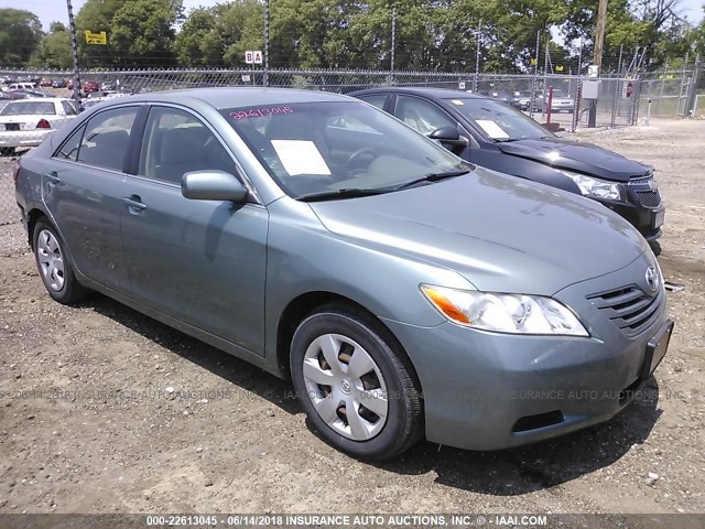 JTNBE46K073080785 - 2007 TOYOTA CAMRY NEW GENERAT CE/LE/XLE/SE GREEN photo 1