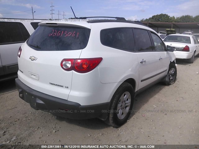 1GNER13D29S142780 - 2009 CHEVROLET TRAVERSE LS WHITE photo 4