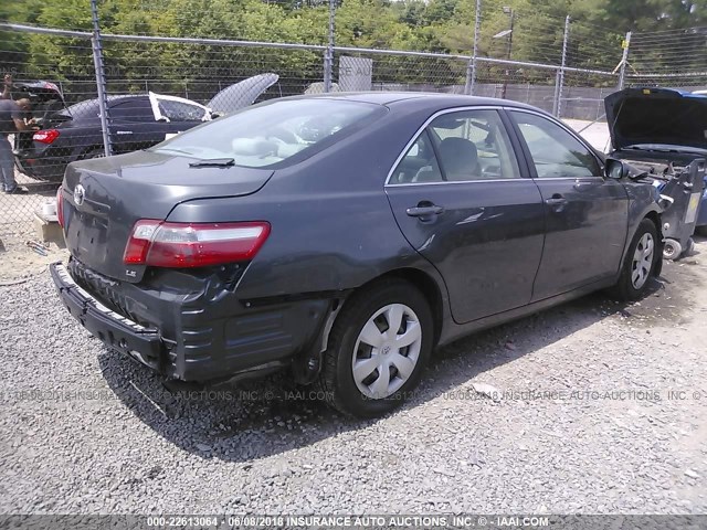 4T1BE46K37U674281 - 2007 TOYOTA CAMRY NEW GENERAT CE/LE/XLE/SE GRAY photo 4