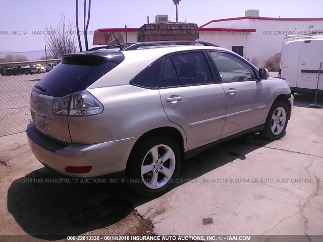 JTJGA31U840042448 - 2004 LEXUS RX 330 Pewter photo 4