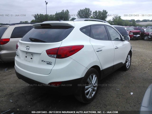 KM8JU3AC7BU172021 - 2011 HYUNDAI TUCSON GLS/LIMITED WHITE photo 4