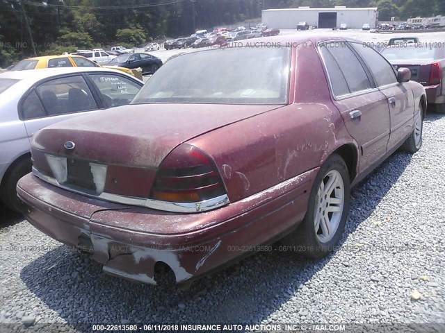 2FAFP74W11X122551 - 2001 FORD CROWN VICTORIA LX RED photo 4