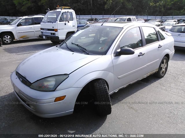 1FAFP38353W114136 - 2003 FORD FOCUS ZTS SILVER photo 2