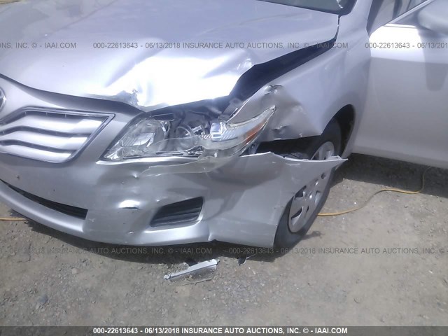 JTNBF3EK8B3012168 - 2011 TOYOTA CAMRY SE/LE/XLE SILVER photo 6