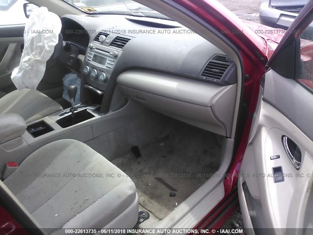 4T1BE46K97U020143 - 2007 TOYOTA CAMRY NEW GENERAT CE/LE/XLE/SE RED photo 5