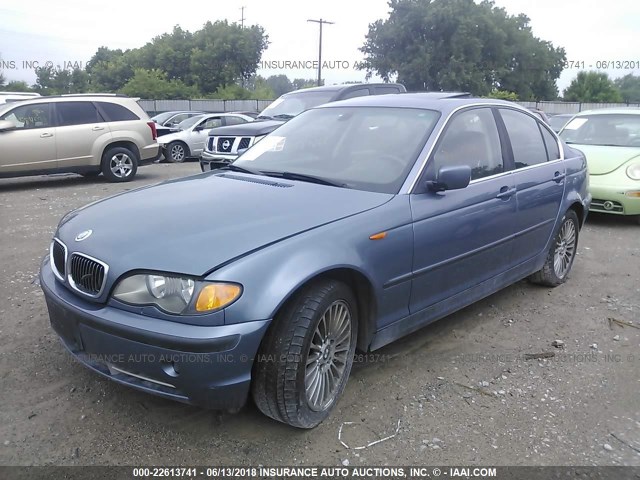 WBAEW53452PG18294 - 2002 BMW 330 XI BLUE photo 2