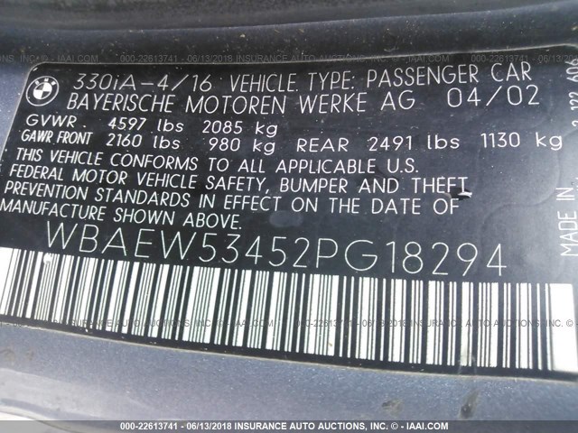 WBAEW53452PG18294 - 2002 BMW 330 XI BLUE photo 9