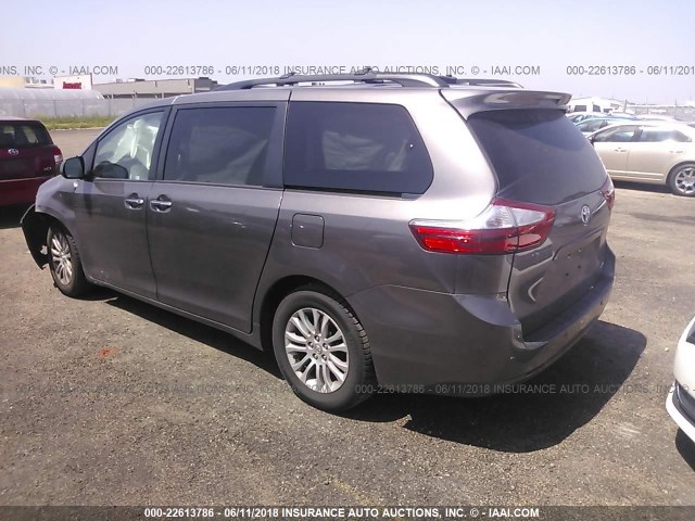 5TDYK3DC5FS577390 - 2015 TOYOTA SIENNA XLE/LIMITED GOLD photo 3