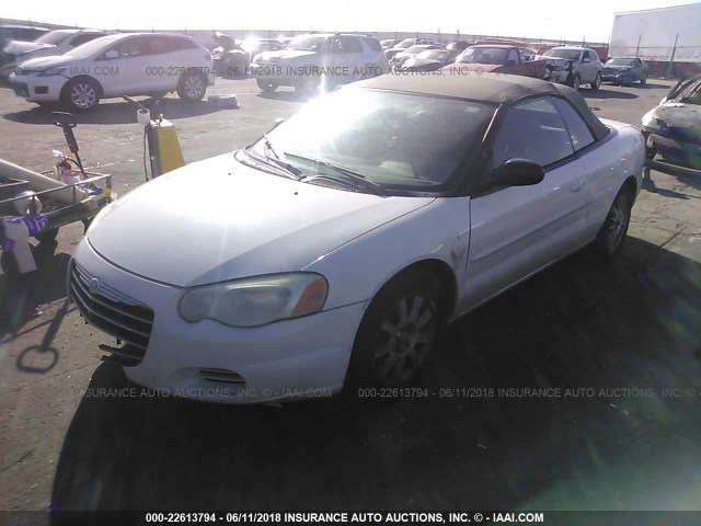 1C3EL75R74N119819 - 2004 CHRYSLER SEBRING GTC WHITE photo 2