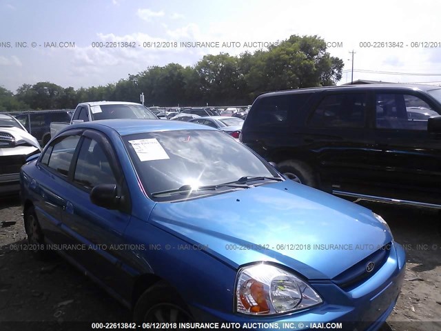 KNADC125856367172 - 2005 KIA RIO BLUE photo 1