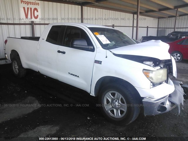 5TFSV54127X003929 - 2007 TOYOTA TUNDRA DOUBLE CAB SR5 WHITE photo 1
