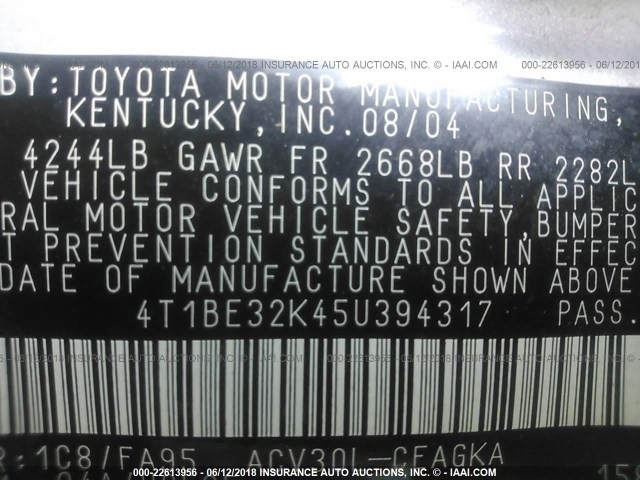 4T1BE32K45U394317 - 2005 TOYOTA CAMRY LE/XLE/SE ვერცხლისფერი ფოტო 9