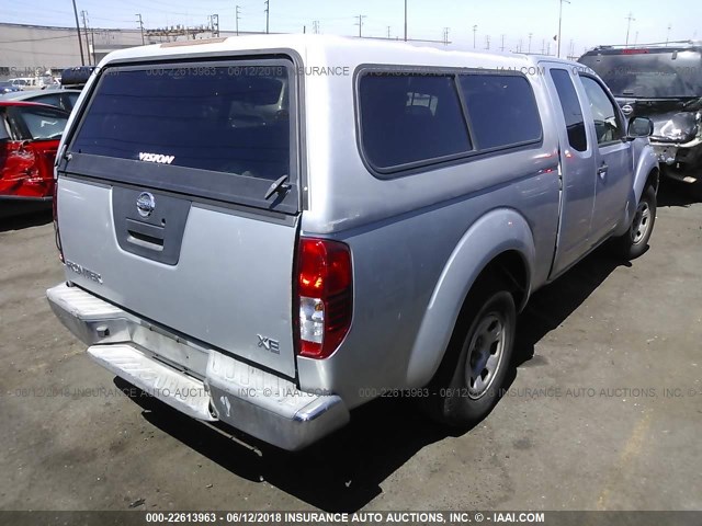 1N6BD06T77C435117 - 2007 NISSAN FRONTIER KING CAB XE SILVER photo 4