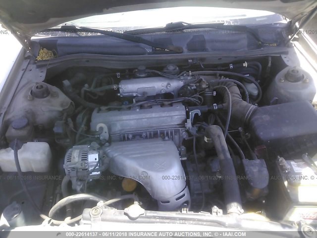 JT2BG22K010602924 - 2001 TOYOTA CAMRY CE/LE/XLE SILVER photo 10