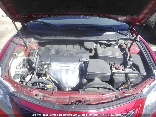 4T1BF3EK5BU666121 - 2011 TOYOTA CAMRY SE/LE/XLE წითელი ფოტო 10