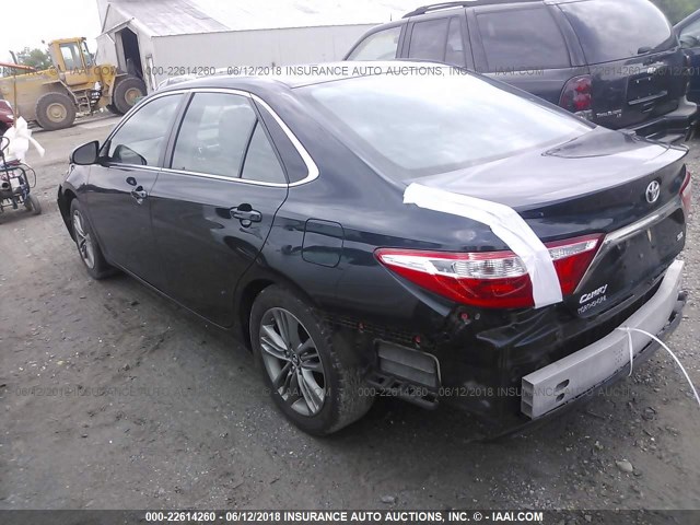4T1BF1FK5FU905093 - 2015 TOYOTA CAMRY LE/XLE/SE/XSE BLACK photo 3