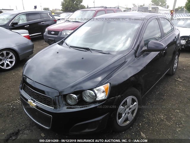 1G1JA5SH4G4134166 - 2016 CHEVROLET SONIC LS 黑色 照片 2