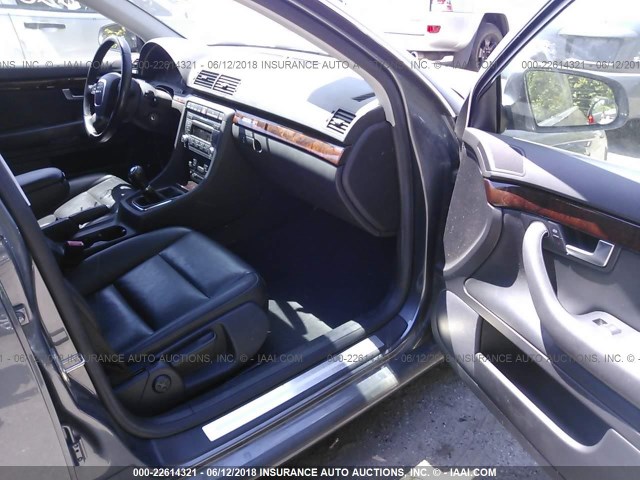 WAUDF78E17A242709 - 2007 AUDI A4 2.0T QUATTRO GRAY photo 5