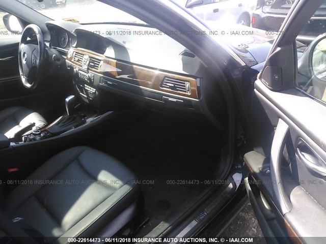 WBAPL5C58BA921662 - 2011 BMW 335 XI BLACK photo 5