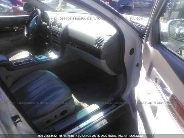 1LNHM86S14Y649002 - 2004 LINCOLN LS WHITE photo 5