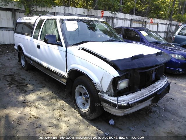 1GCCS19X3TK114662 - 1996 CHEVROLET S TRUCK S10 WHITE photo 1